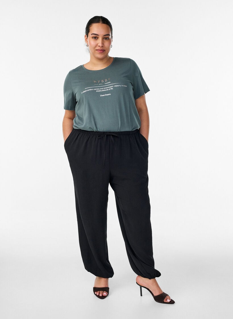 T-Shirt mit Print, Gr&uuml;n, Model image number 1