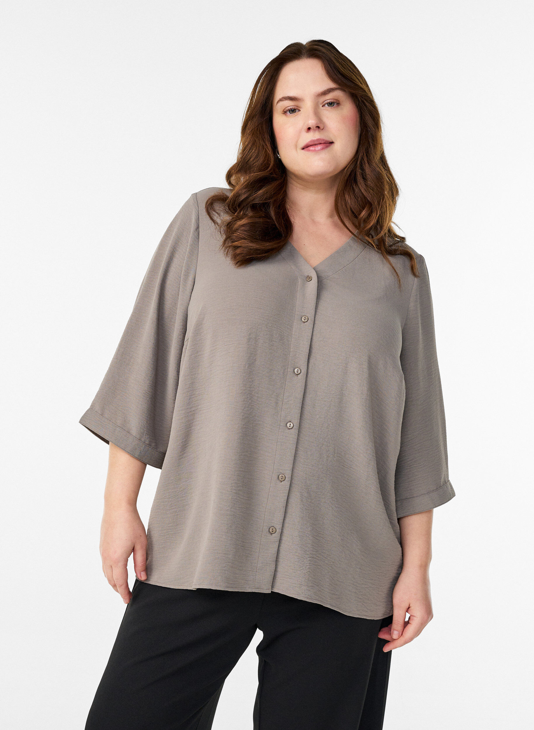 Bluse mit V-Ausschnitt und 3/4-&Auml;rmeln, Beige, Model