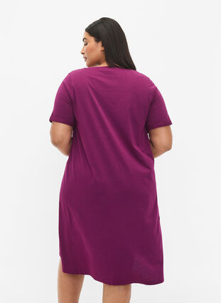 Kurzärmeliges Nachthemd aus Bio-Baumwolle , Dark Purple Relax, Model image number 1