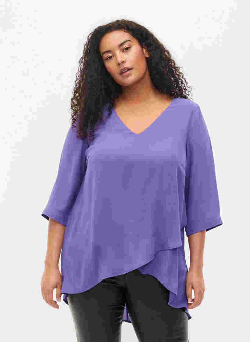 Bluse mit 3/4 Ärmeln und V-Ausschnitt, Ultra Violet, Model