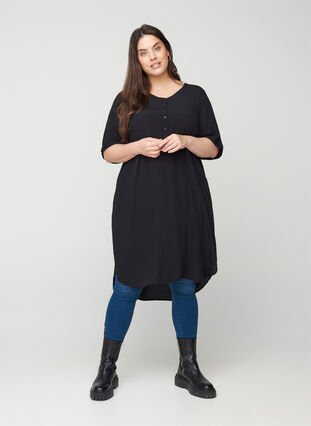Kurzarm Kleid aus Viskose mit Knöpfen, Black, Model image number 2