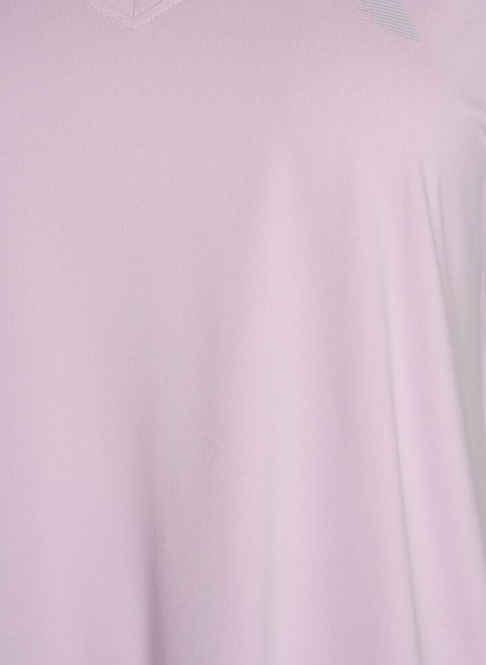Lockeres Trainings-T-Shirt mit V-Ausschnitt, lila, Packshot image number 2