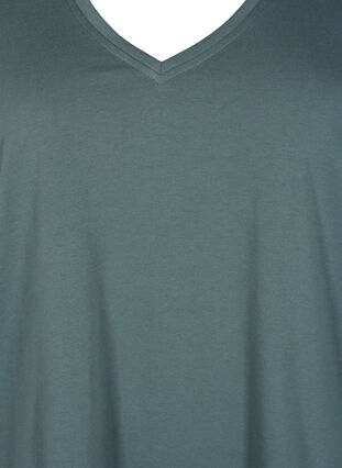 FLASH - T-Shirt mit V-Ausschnitt, Balsam Green, Packshot image number 2