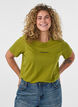 T-Shirt aus Baumwolle mit Text-Badge, Gr&uuml;n, Model image number 0