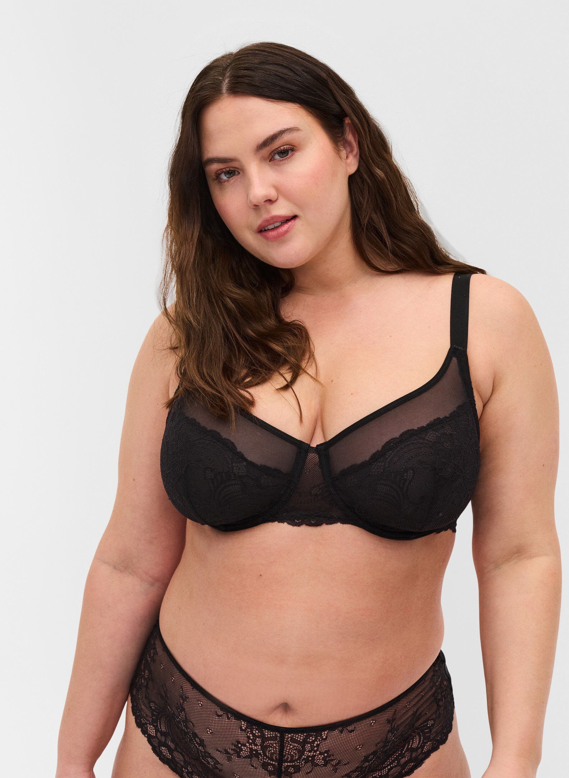 Zizzi Spitzen-BH mit Mesh, Black, Model image number 0