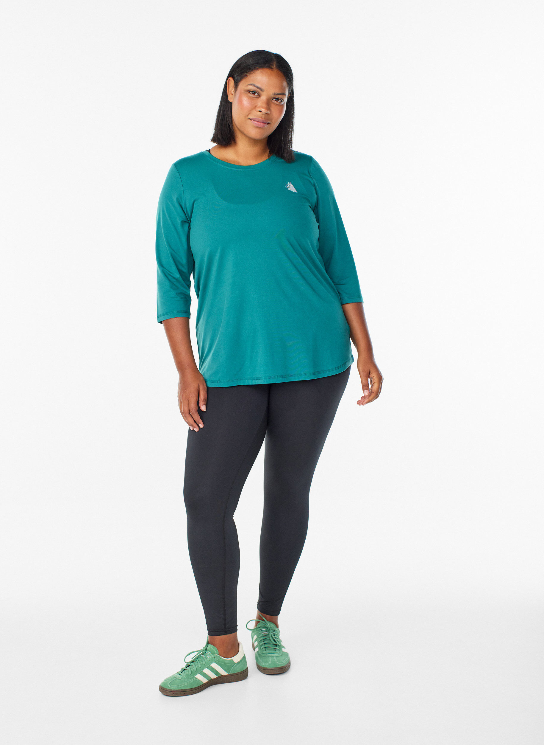 ZizziTrainingsshirt mit 3/4-&Auml;rmeln, Gr&uuml;n, Model image number 1