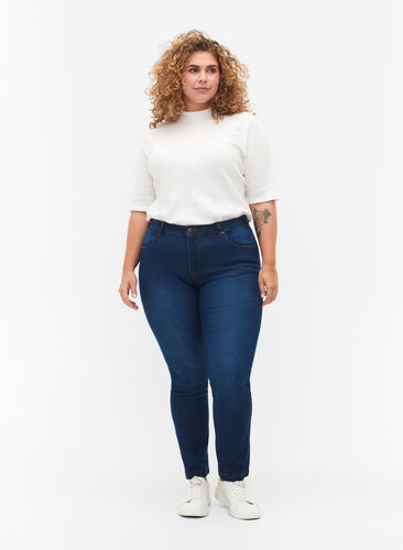 Slim Fit Emily Jeans mit normaler Taillenhöhe, Blue denim, Model image number 0