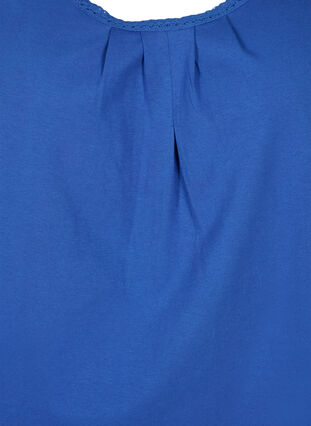 Baumwolltop mit Rundhalsausschnitt und Spitzensaum, Dazzling Blue, Packshot image number 2