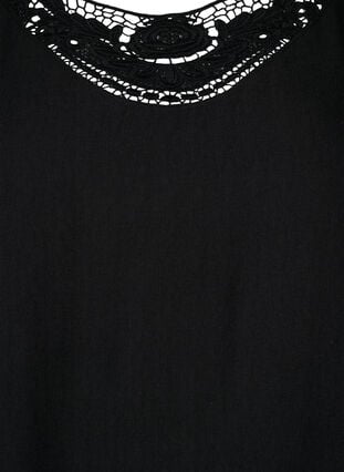 Bluse aus Viskose mit Häkeldetails, Black, Packshot image number 2