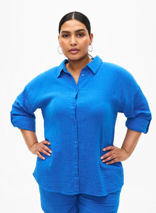 Hemd mit Kragen aus Baumwoll-Musselin, Victoria blue, Model image number 0