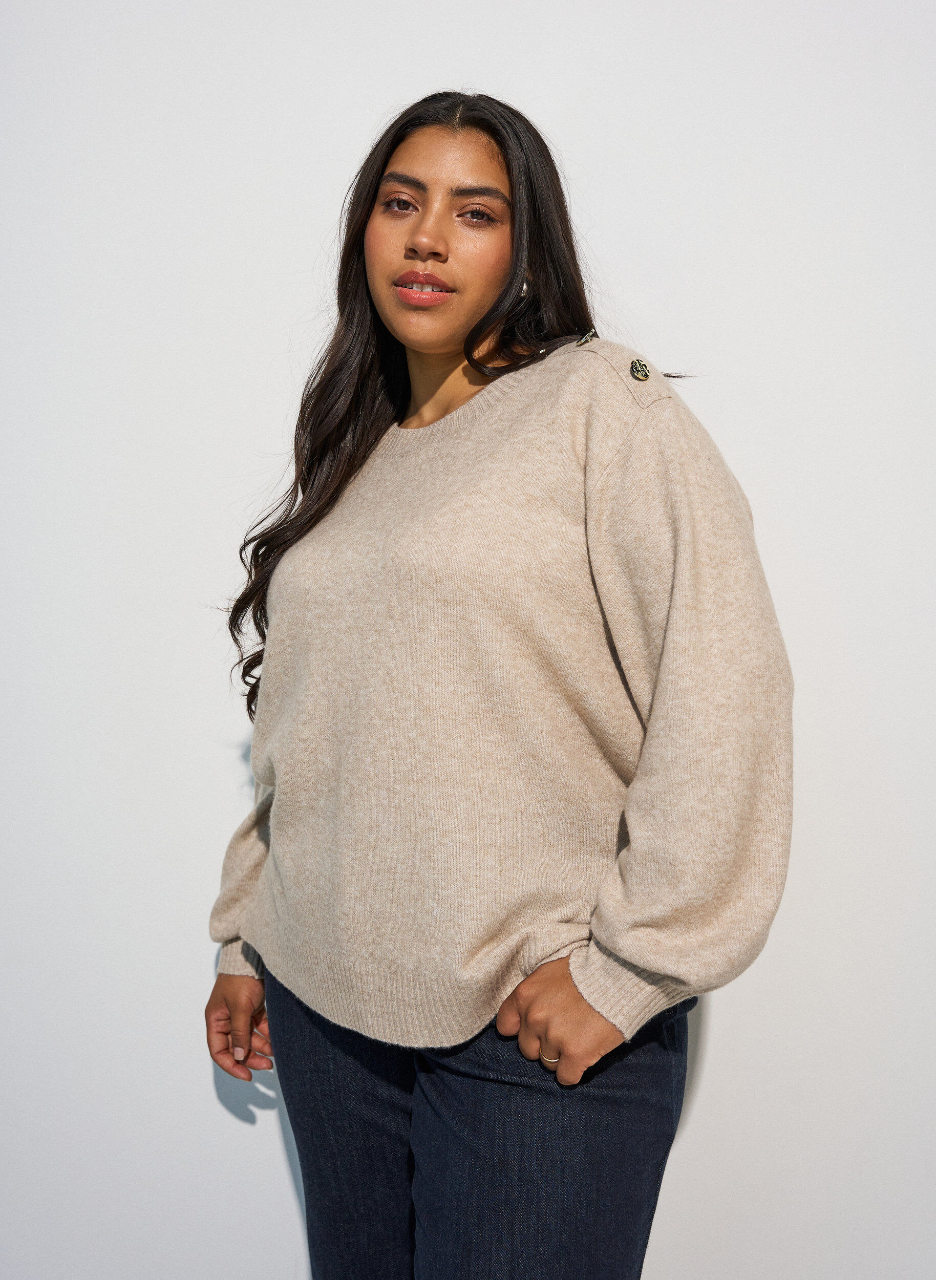 ZizziStrickbluse mit Knopfleiste, Beige, Model image number 0