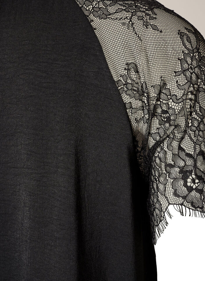 Bluse mit kurzen &Auml;rmeln aus Spitze und hohem Kragen, Schwarz, Packshot image number 3