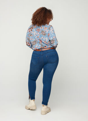 Cropped Amy Jeans mit hoher Taille und Reißverschluss, Dark blue denim, Model image number 0