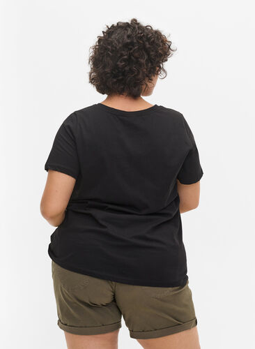 T-Shirt aus Baumwolle mit V-Ausschnitt, Black VACAY , Model image number 1