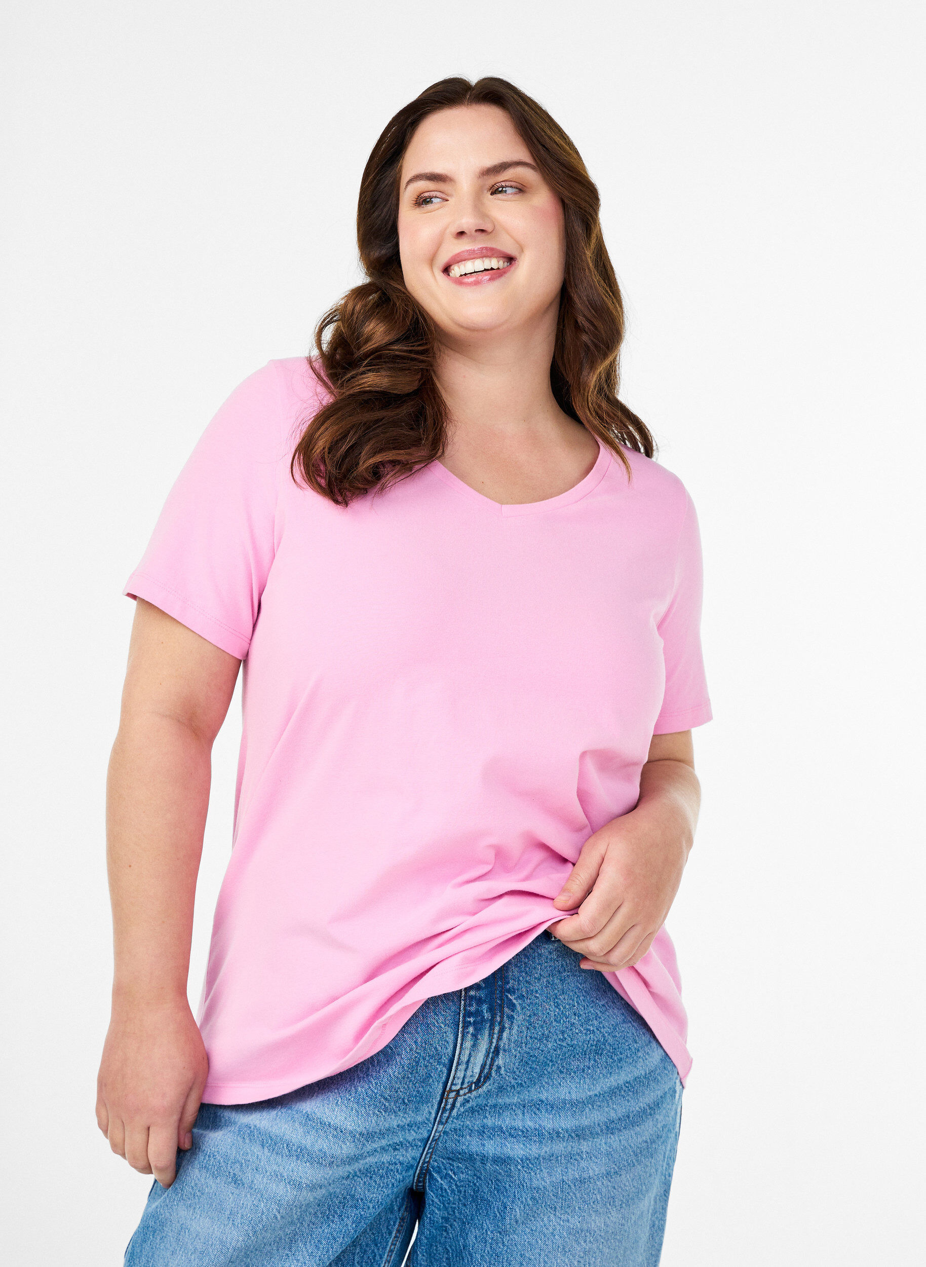 Einfarbiges Basic T-Shirt aus Baumwolle, Pink, Model