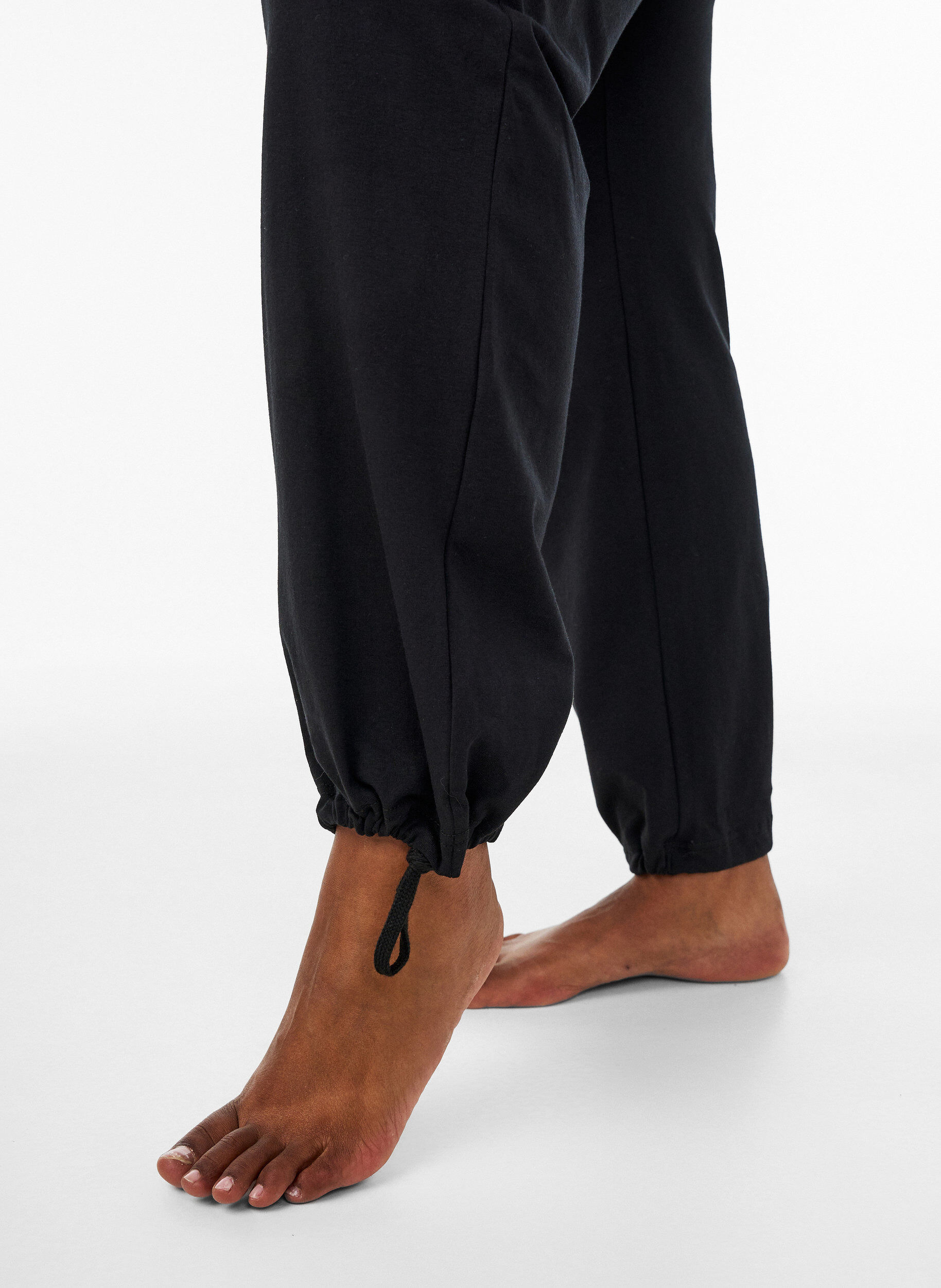 ZizziSporthose aus Baumwolle, Schwarz, Model image number 3
