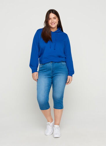 Slim Fit Emily Capri Jeans, Light blue denim, Model image number 0