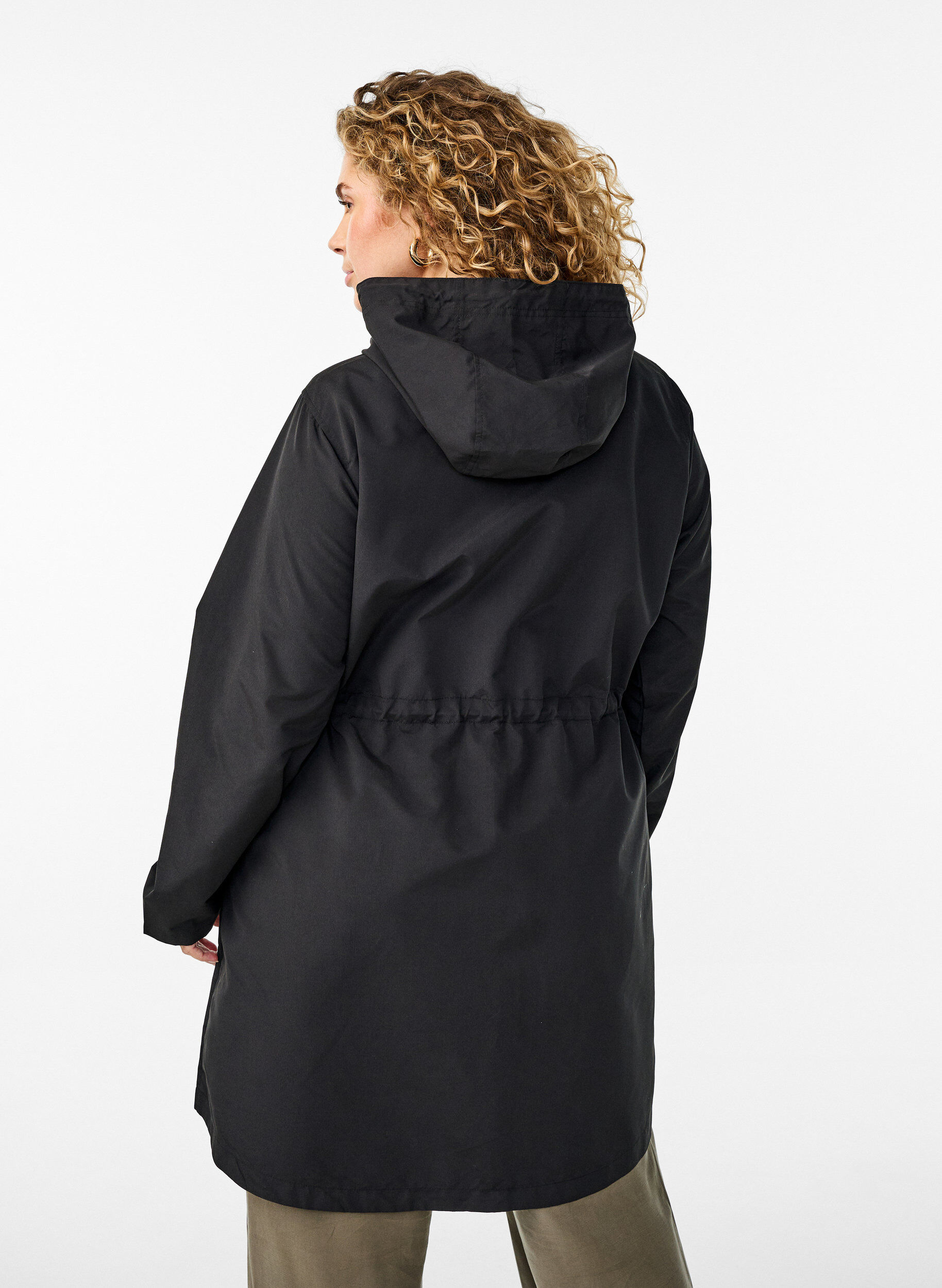 Zizzi FLASH - Leichter Parka mit Kapuze, Schwarz, Model image number 2