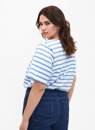 Gestreiftes T-Shirt aus biologischer Baumwolle, Marina Stripe, Model image number 1