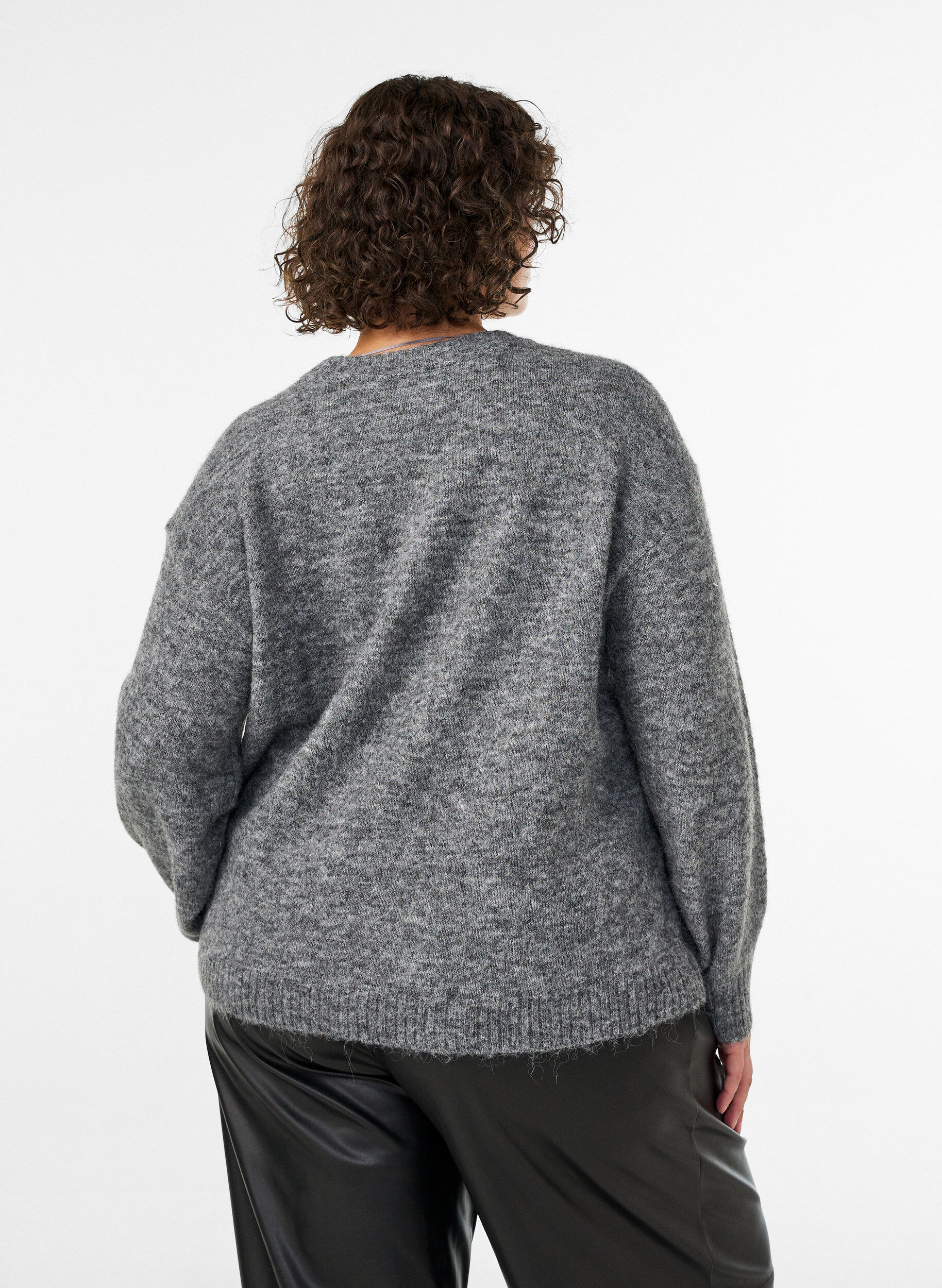 ZizziPullover mit Blumenapplikation, Grau, Model image number 2