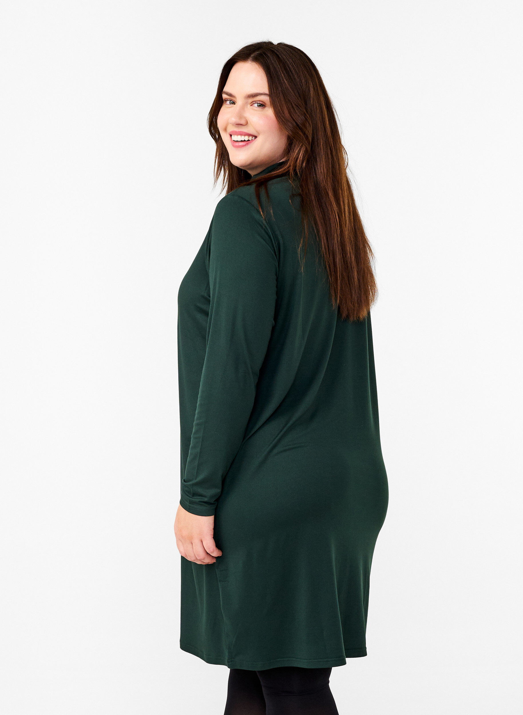 Zizzi FLASH &ndash; Lang&auml;rmeliges Kleid mit Rollkragen, Gr&uuml;n, Model image number 2