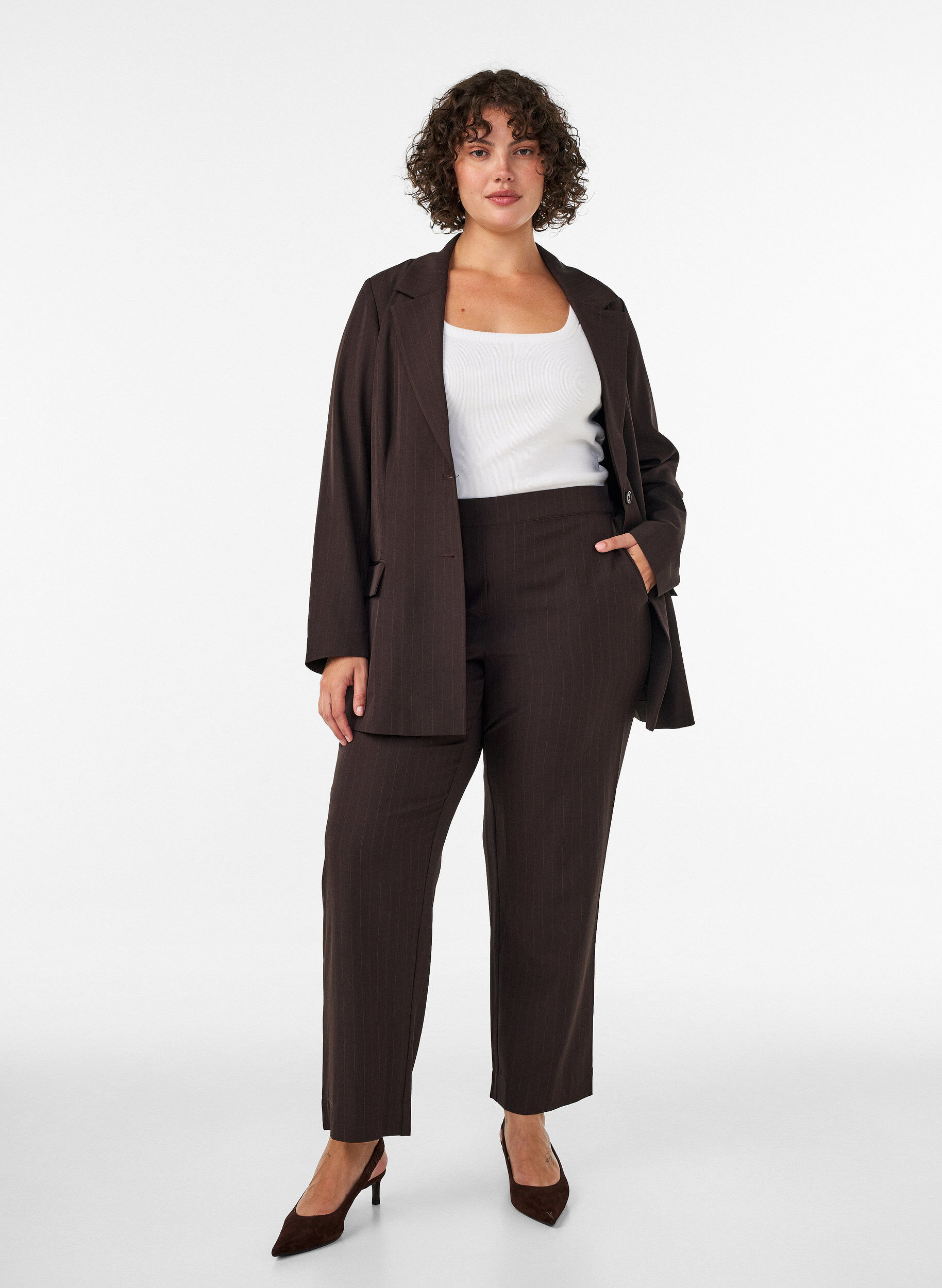 ZizziLockere Hose mit Taschen, Braun, Model image number 0