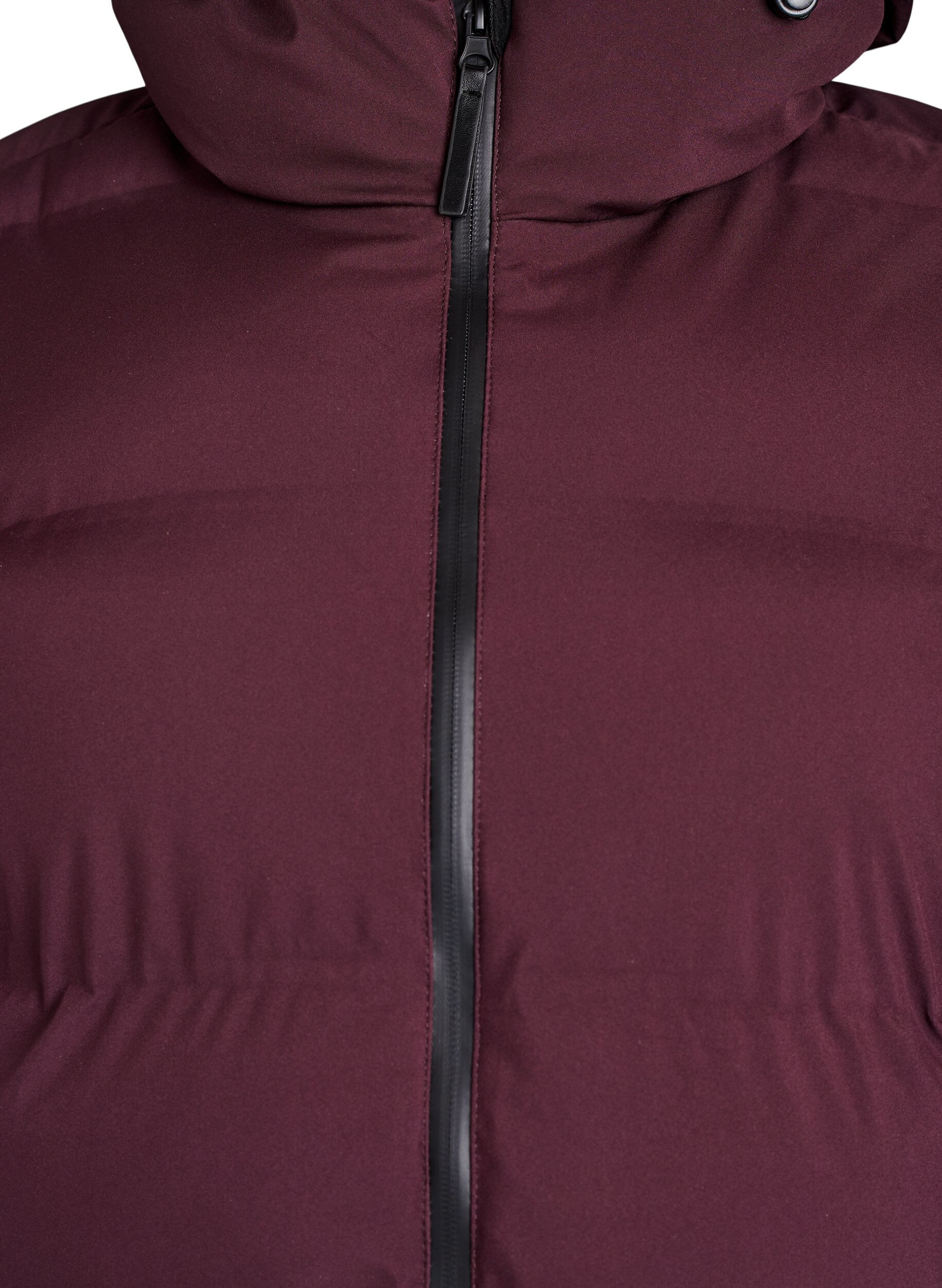 Zizzi Langer Winter-Steppmantel mit Kapuze, Dunkles Bordeaux, Packshot image number 2