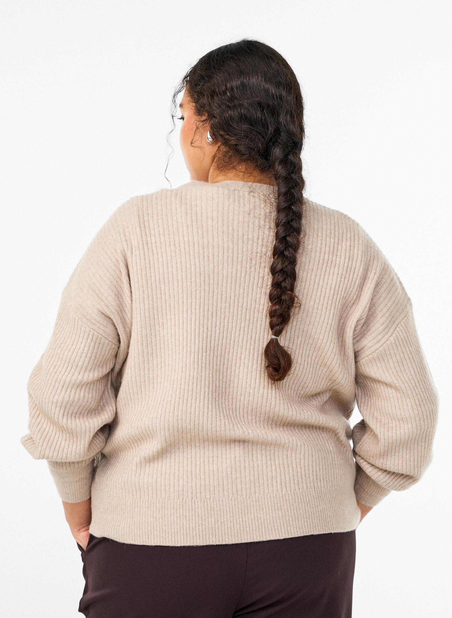 Zizzi Rippenstrick Strickjacke mit Kn&ouml;pfen, Beige, Model image number 2