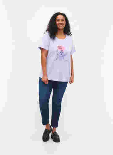 T-Shirt aus Baumwolle mit Rundhalsausschnitt und Print, Lavender FACE, Model image number 2