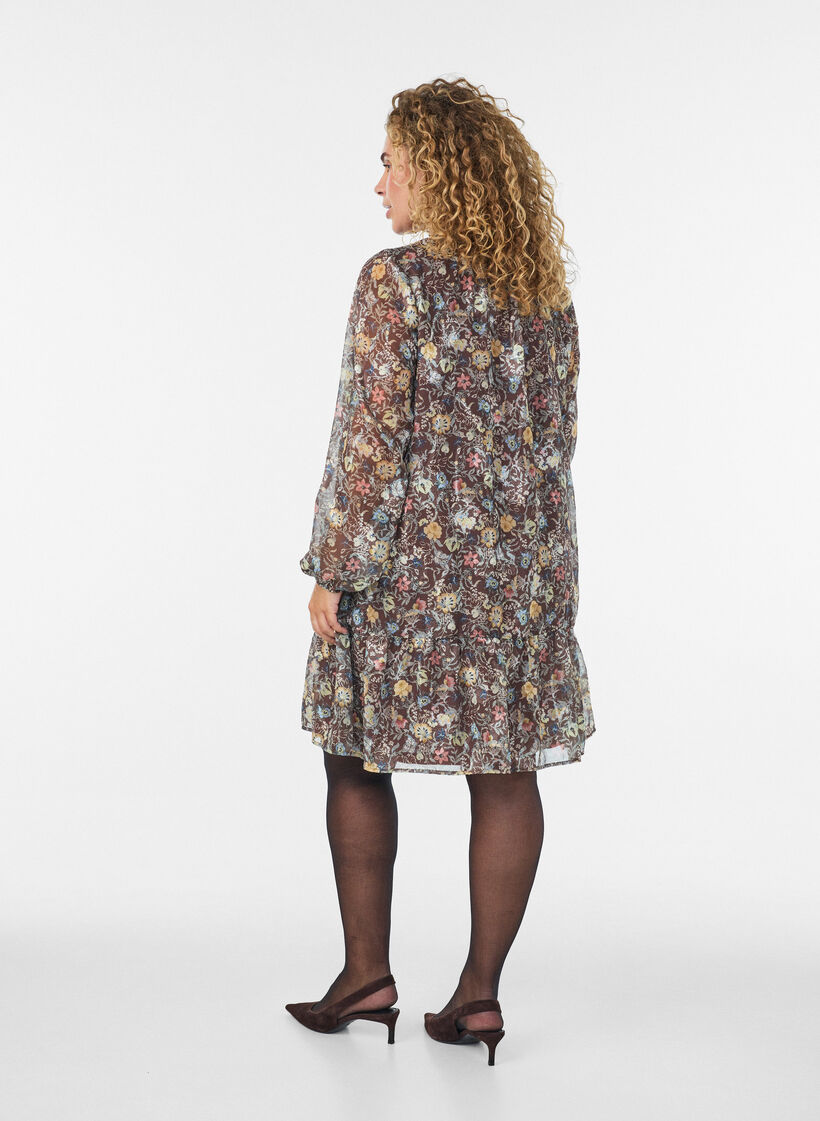 Kleid aus Chiffon mit gebl&uuml;mtem Print und R&uuml;schenlagen, Braun, Model image number 2