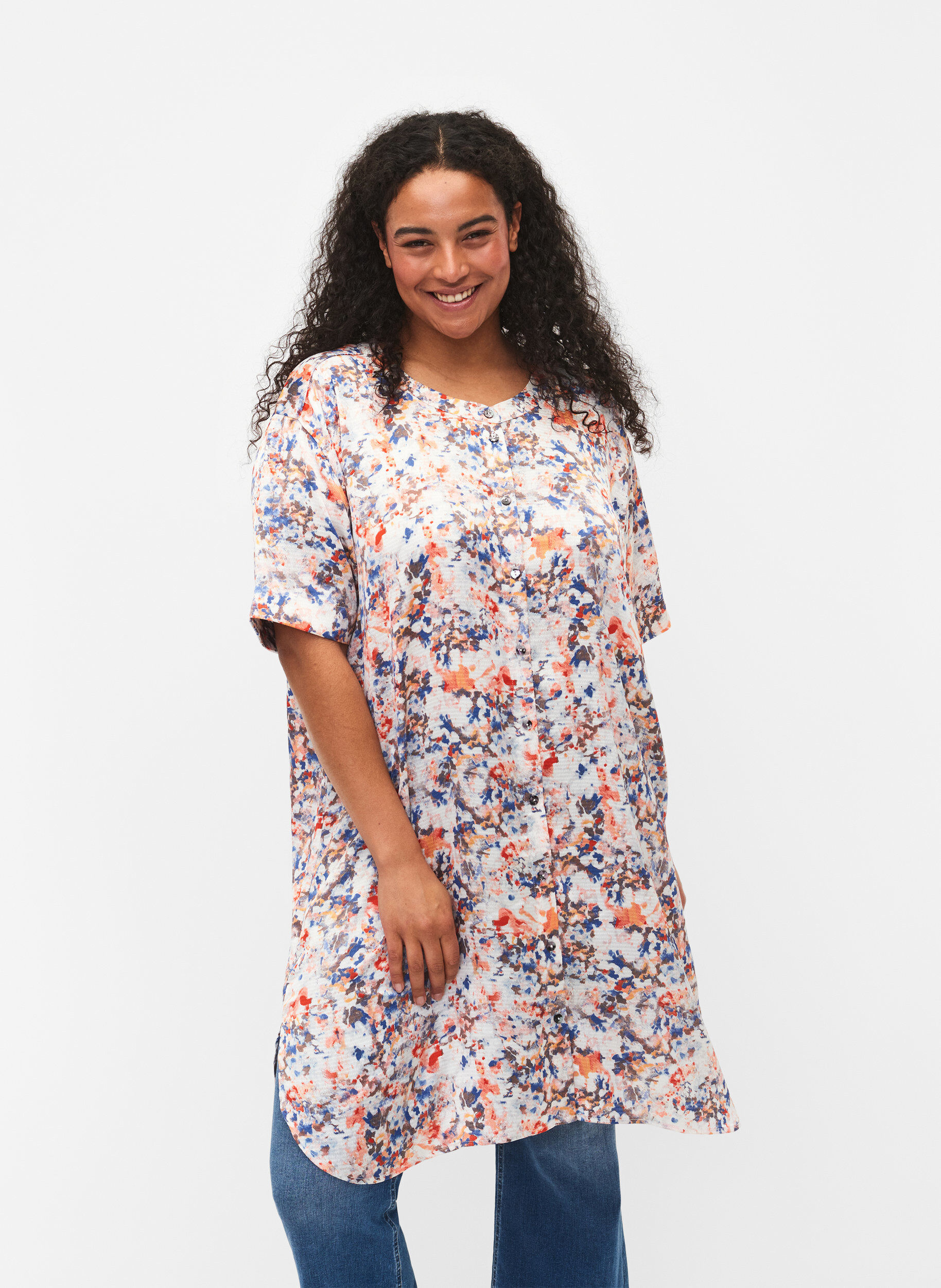 Zizzi Bedrucktes Hemdkleid mit Knopfverschluss, B.White graphic AOP, Model image number 0