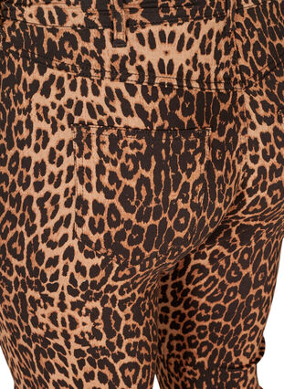 Amy Jeans mit Print, Leopard, Packshot image number 3
