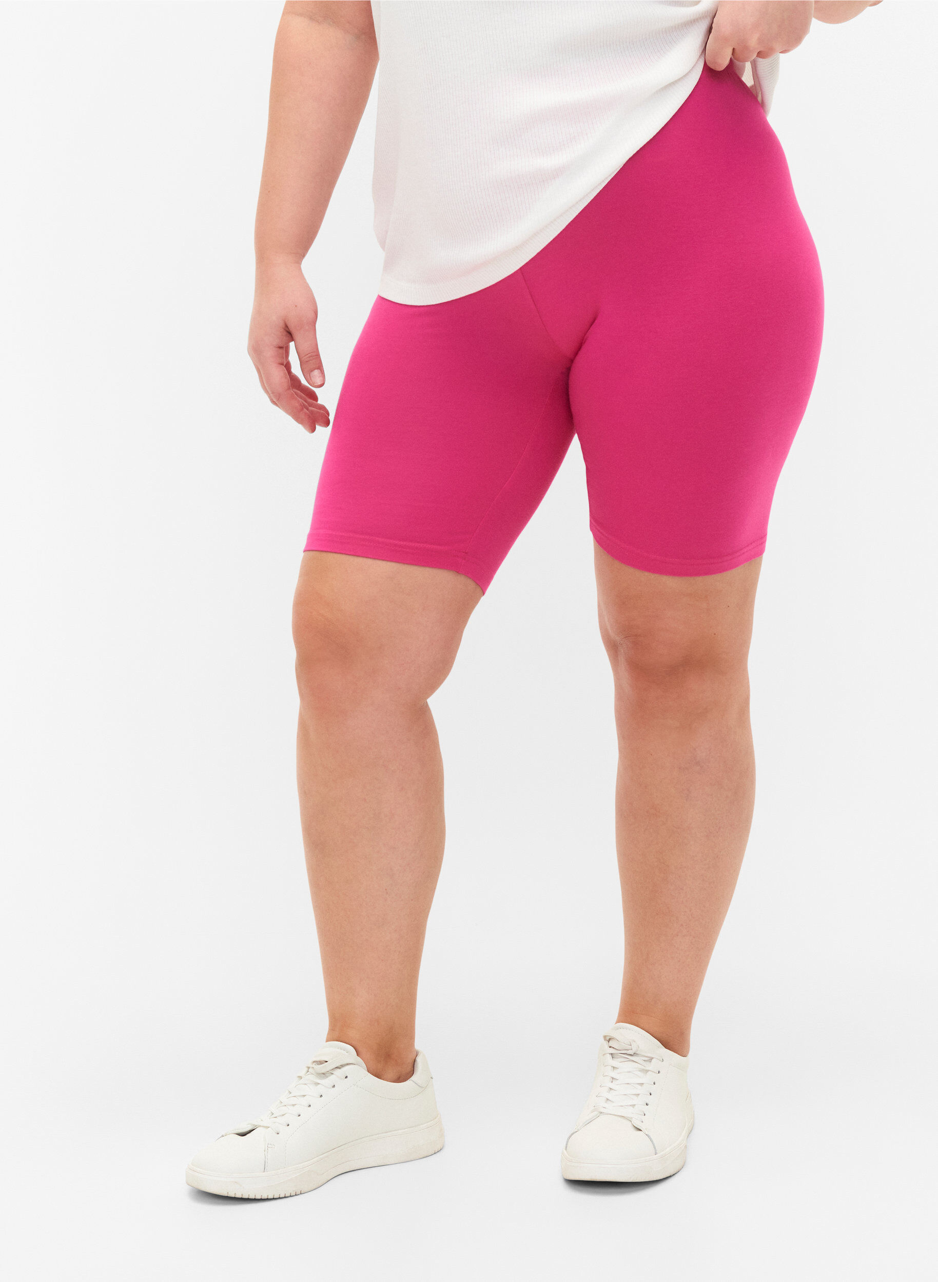 Zizzi Einfarbige Basic Radlershorts, Pink, Model image number 0