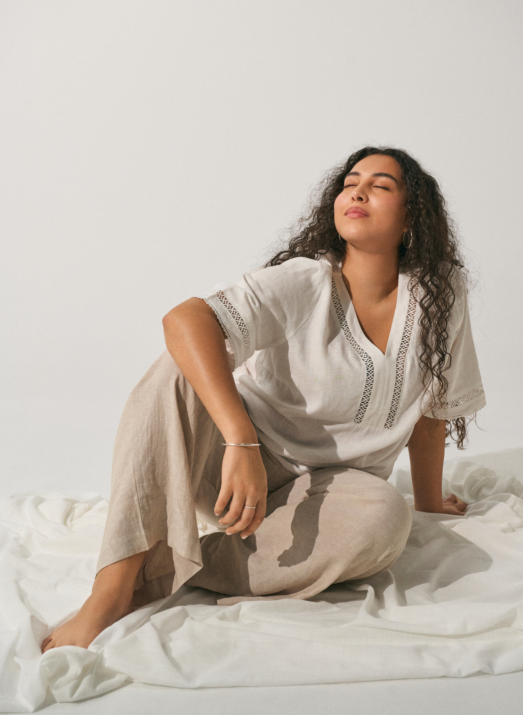 Zizzi Lockere Hose aus Leinen und Viskose, Beige, Image image number 0