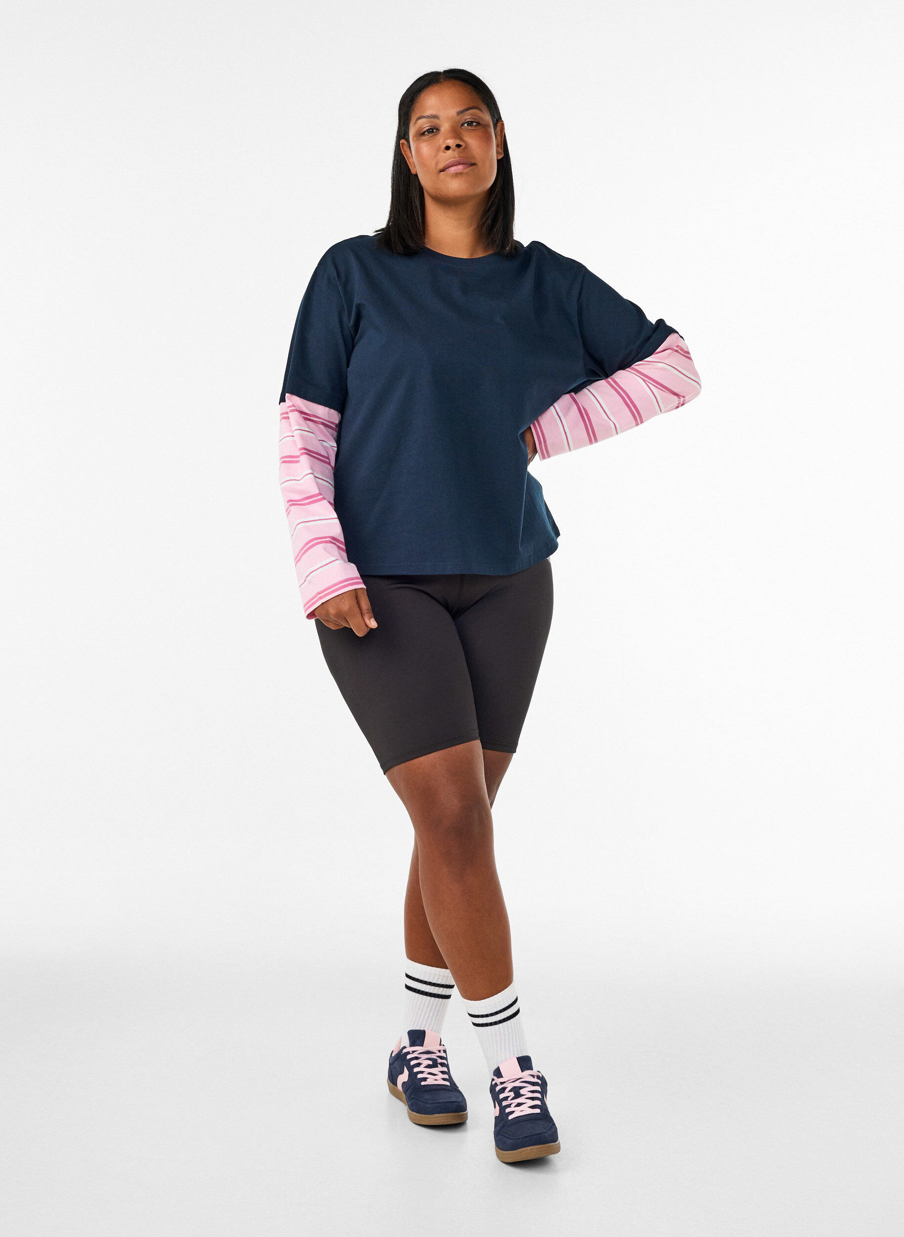ZizziT-Shirt mit sportlichem Lagenlook, Blau, Model image number 1