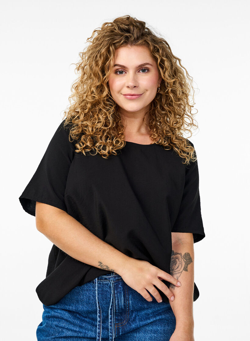 Bluse mit kurzen Ärmeln und elastischem Saum, Schwarz, Model image number 0