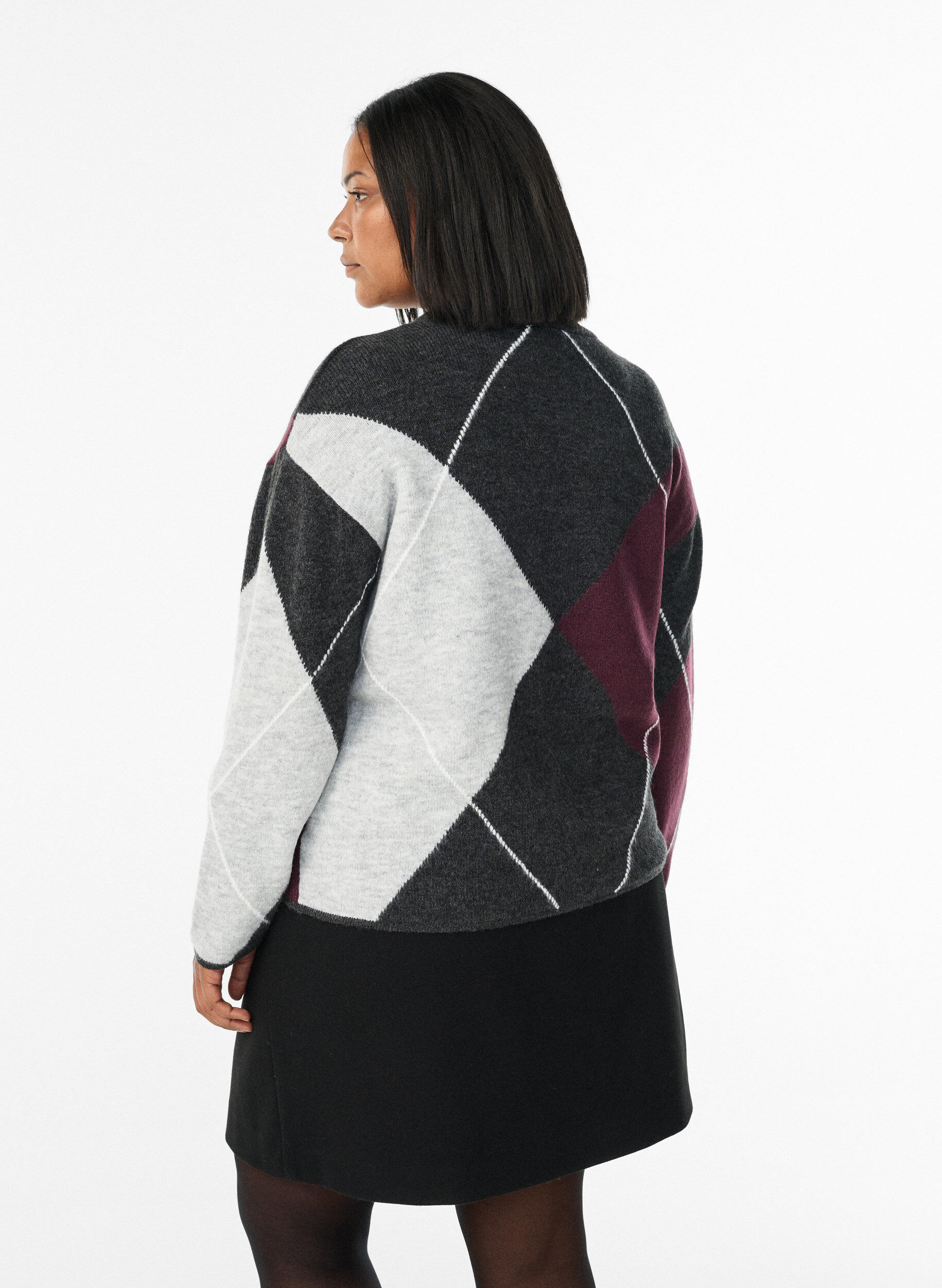 Zizzi Pullover mit gro&szlig;en Karos und Kontrast&auml;rmeln, Grau, Model image number 2