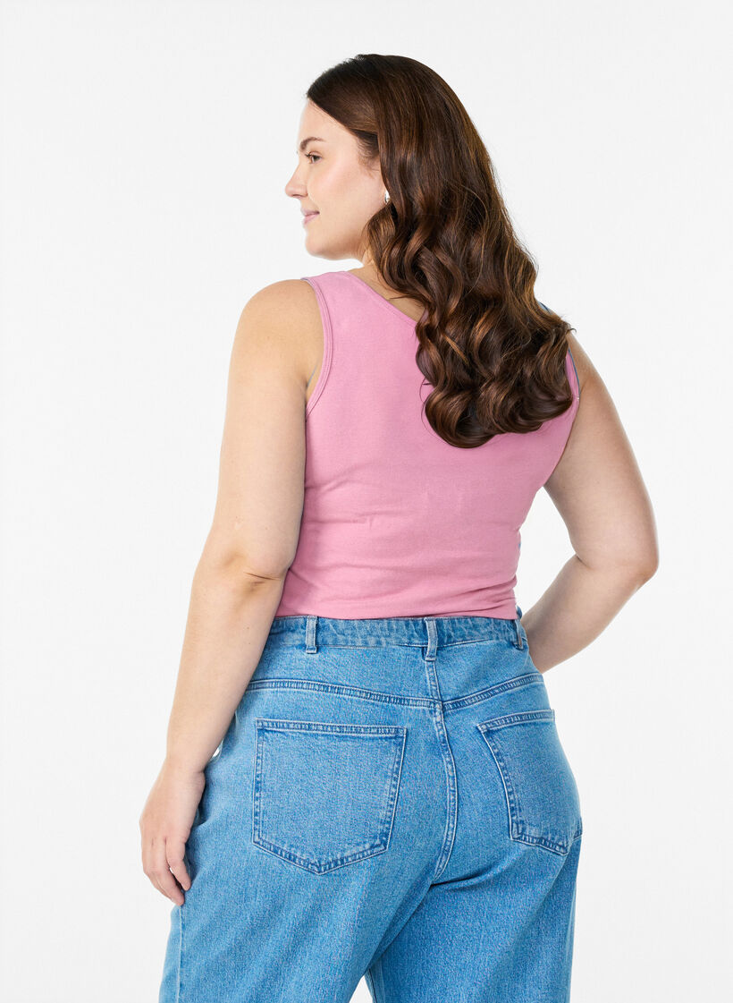 Einfarbiges Basic Top aus Baumwolle, Rot, Model image number 2