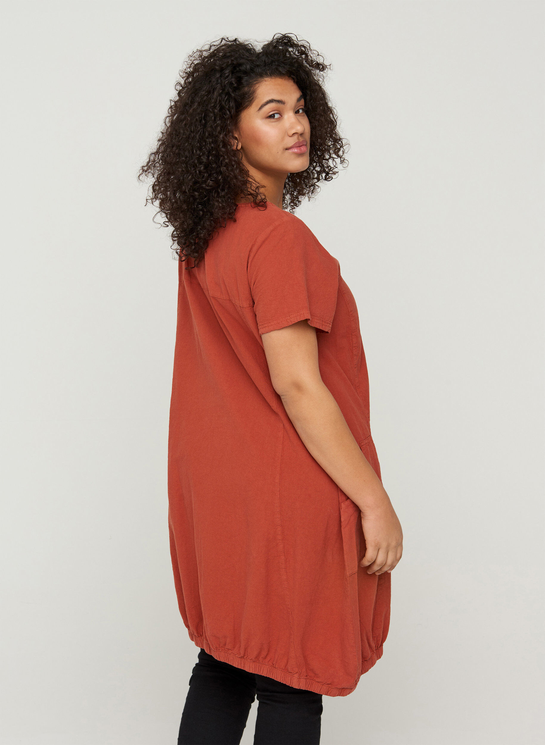 Zizzi Kurzarm Kleid aus Baumwolle, Orange, Model image number 2