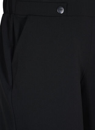 Shorts mit Taschen und lockerer Passform, Black, Packshot image number 2