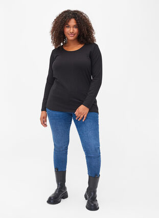 Unifarbene Basic-Bluse aus Baumwolle, Solid Black, Model image number 2