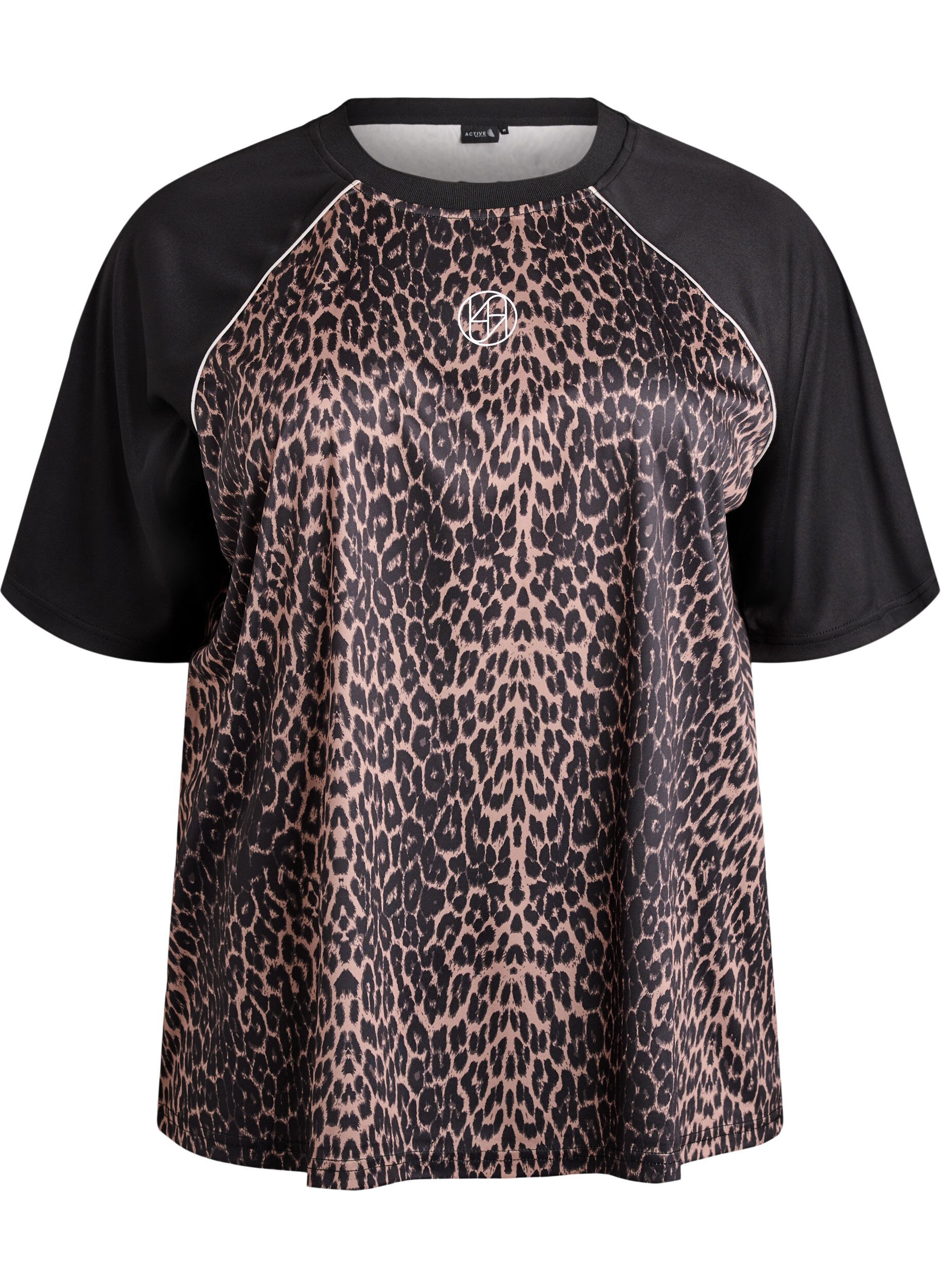 Zizzi Trainingsshirt mit Leoprint und Raglan&auml;rmeln, Braun, Packshot image number 0