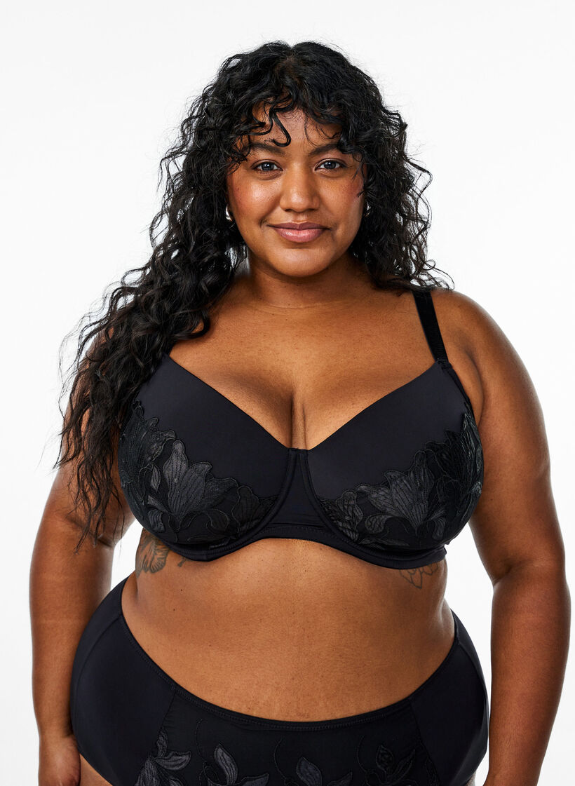 Gepolsterter BH mit Blumenstickerei, Schwarz, Model image number 0