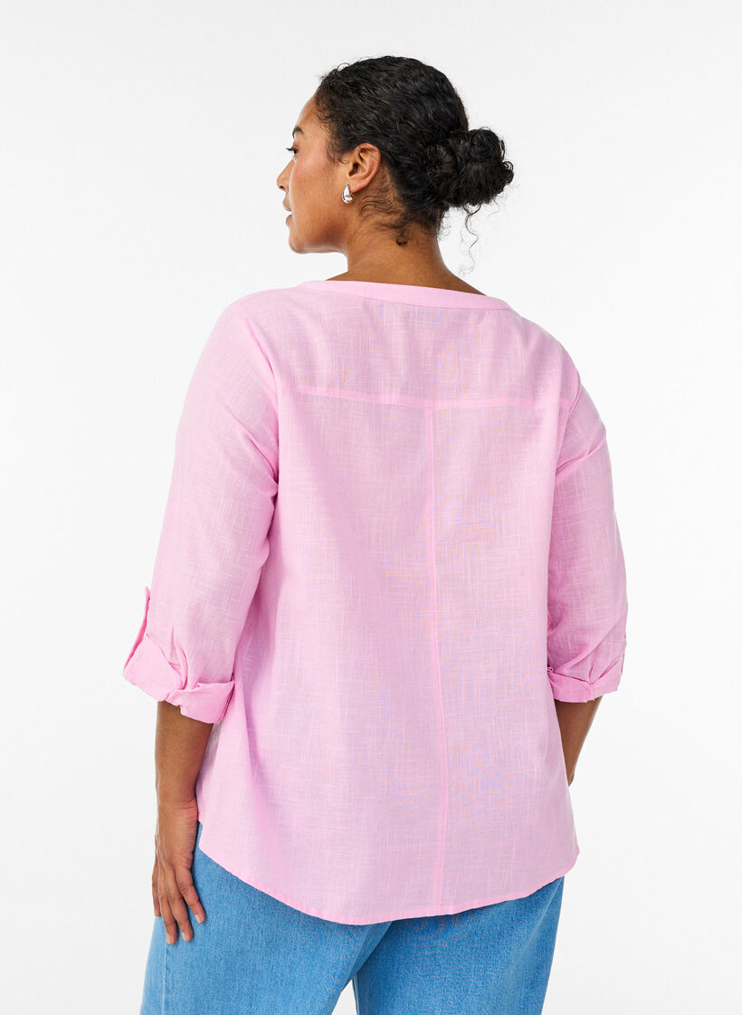 Hemdbluse aus Baumwolle mit V-Ausschnitt, Pink, Model image number 2