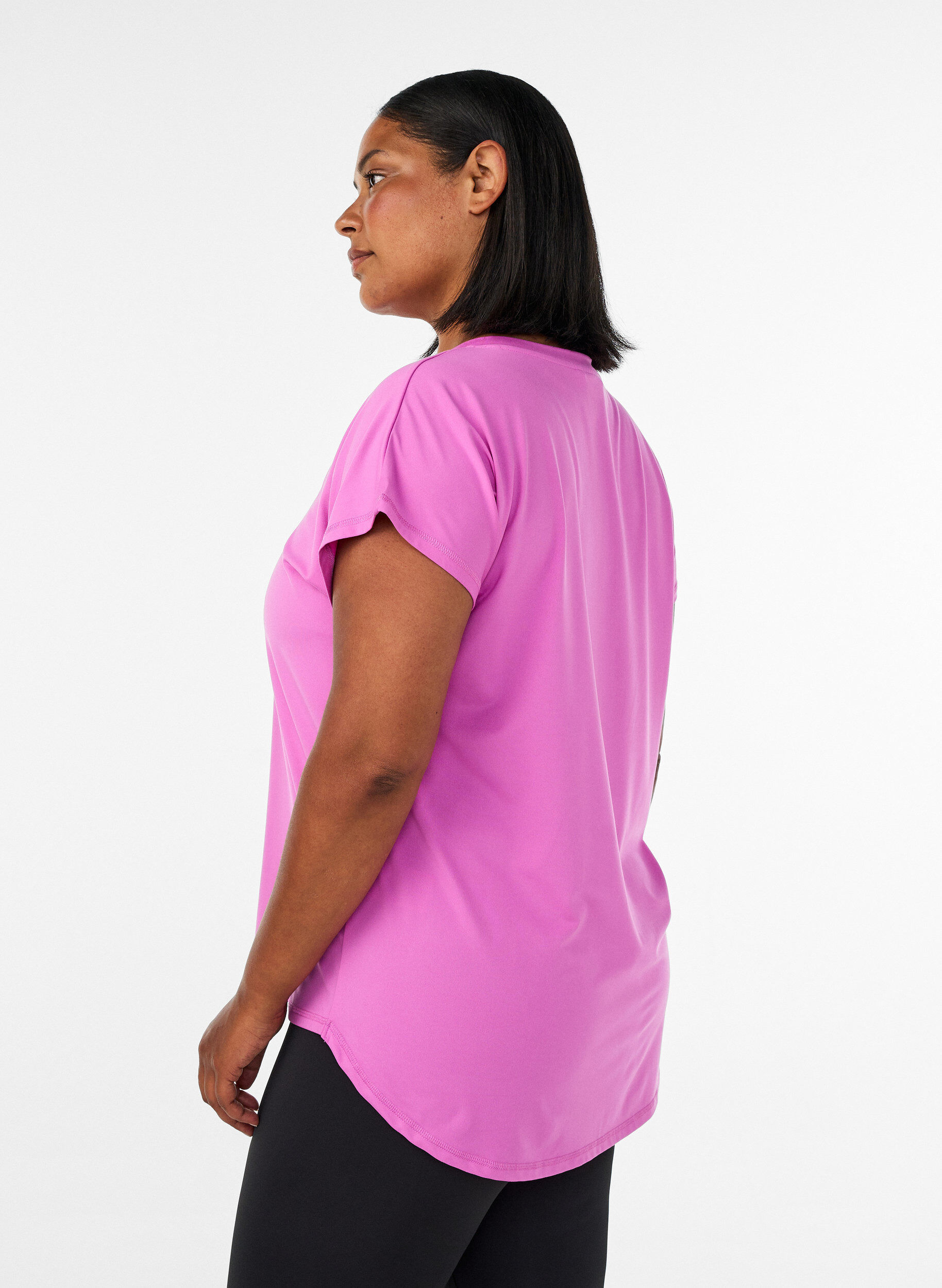 ZizziKurzarm Trainingsshirt mit V-Ausschnitt, Lila, Model image number 2