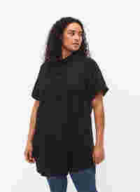 Kurzärmelige Tunika aus Lyocell (TENCEL™), Black, Model