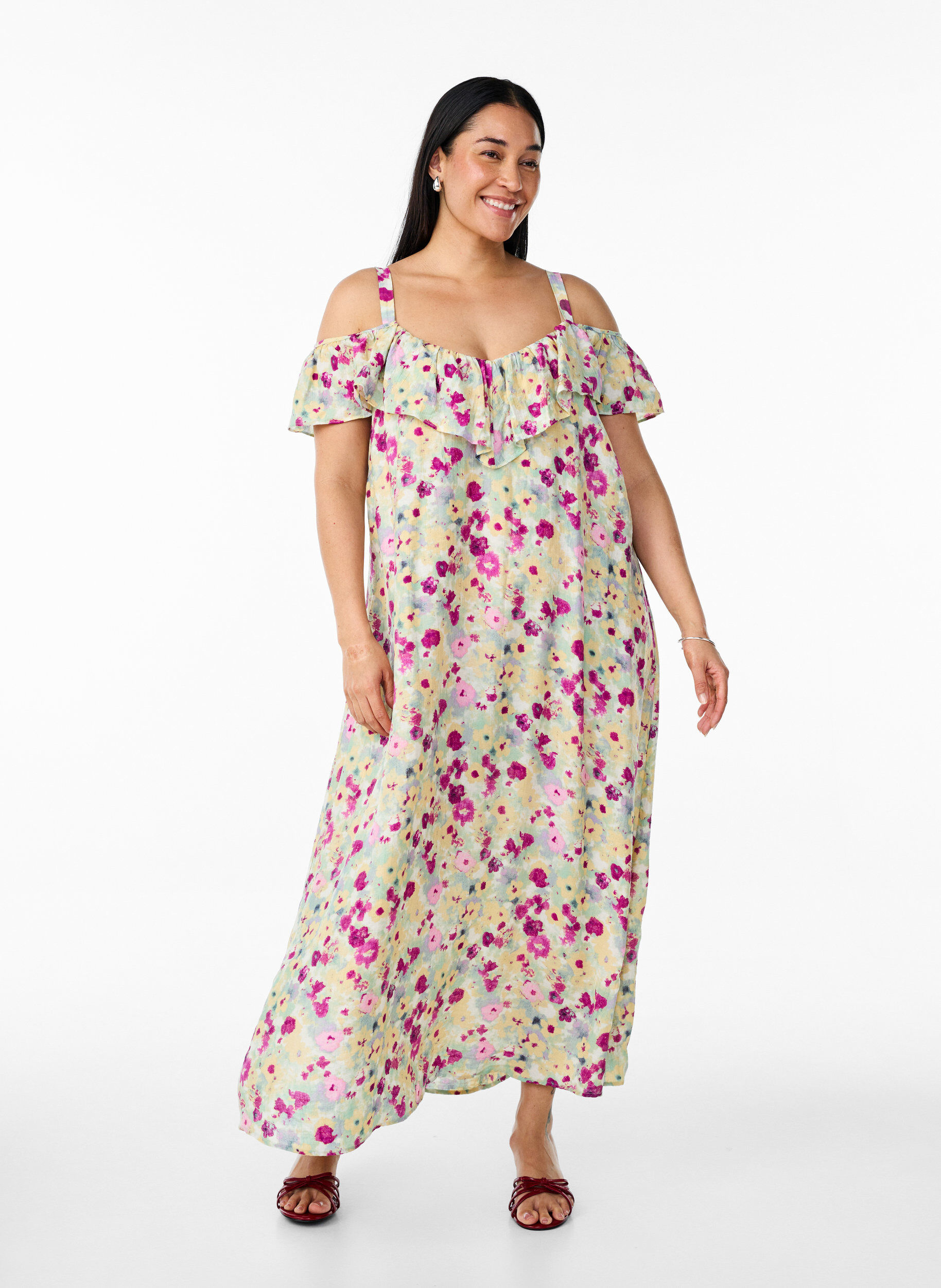 Zizzi Blumiges Midi-Kleid mit Schulter-R&uuml;schen, Vanille, Model image number 1