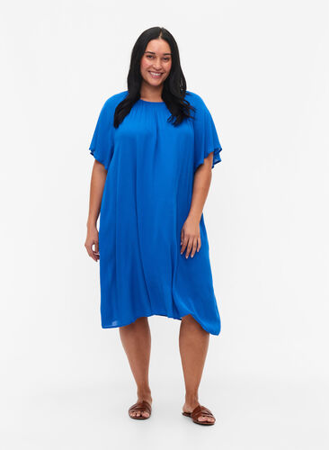 Kleid aus Viskose mit kurzen Ärmeln, Victoria blue, Model image number 2
