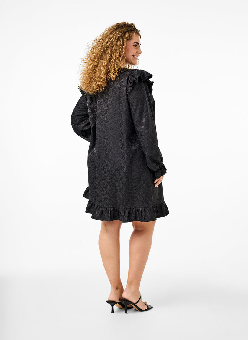 Jacquardkleid mit langen Ärmeln und Rüschen, Schwarz, Model image number 2