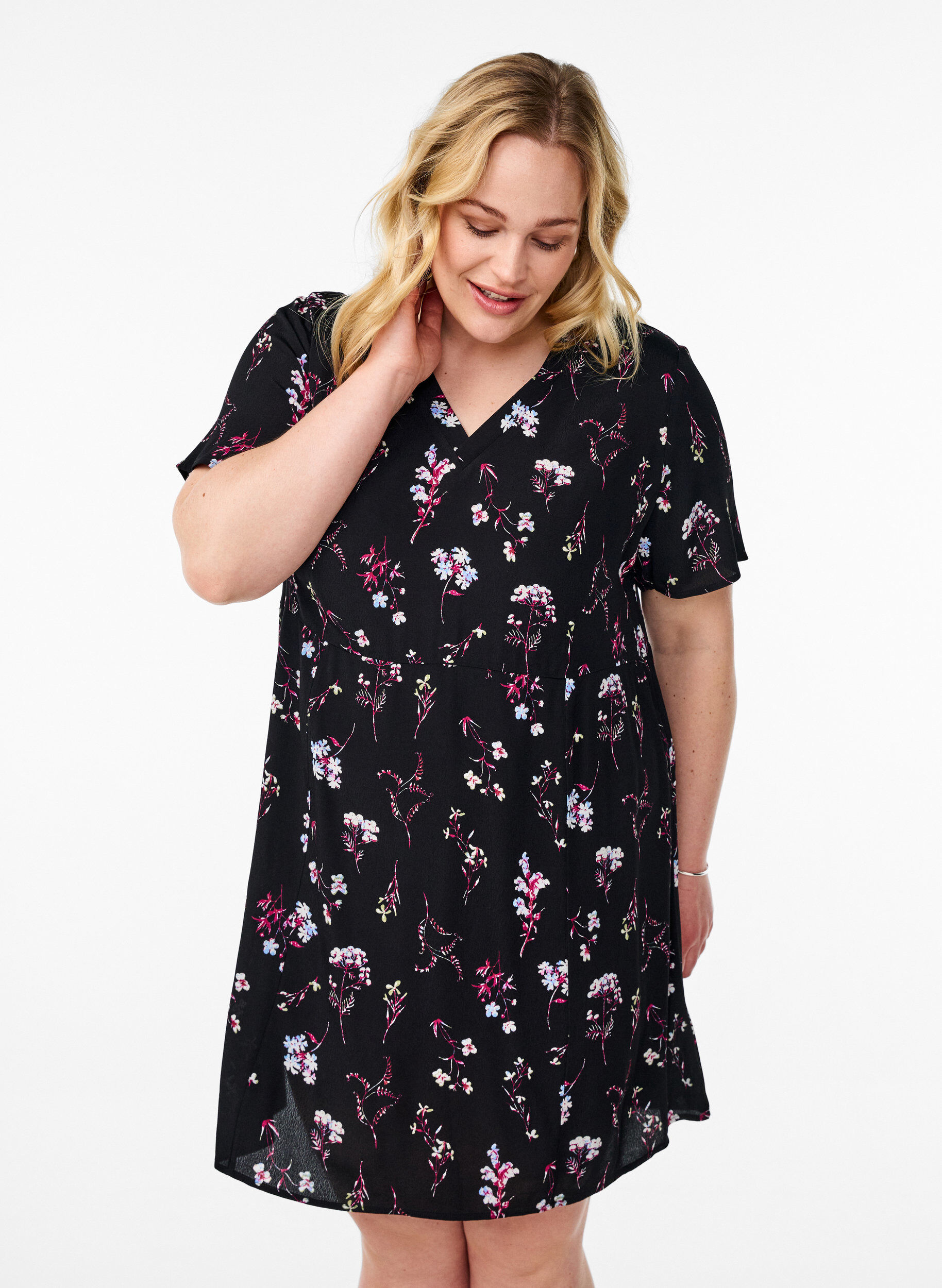 ZizziKurzes Kleid mit Blumendruck, Schwarz, Model image number 0